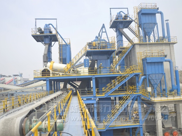 制砂生產(chǎn)線客戶現(xiàn)場(chǎng) 制砂生產(chǎn)線客戶現(xiàn)場(chǎng)