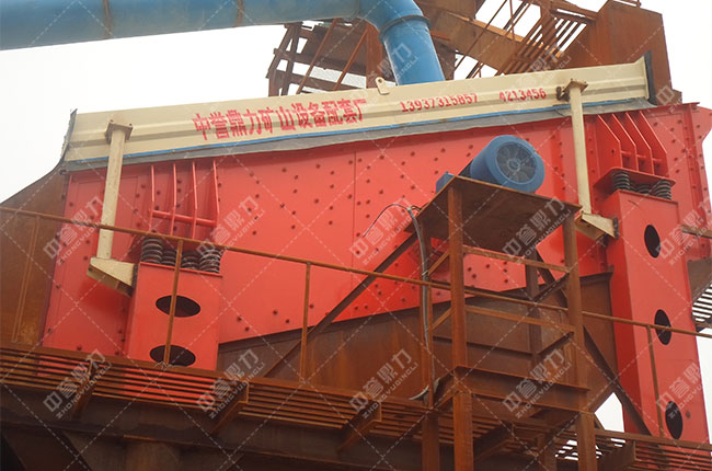 YK型振動篩 YK型振動篩