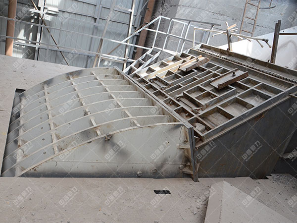 錘式破碎機(jī)