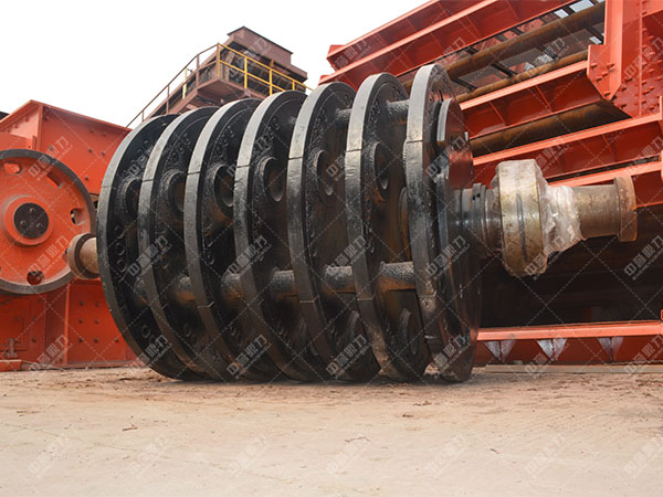 重型錘式破碎機轉子