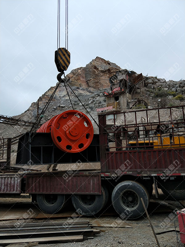 礦石碎石機安裝