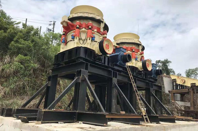 新式圓錐破碎機 新式圓錐破碎機